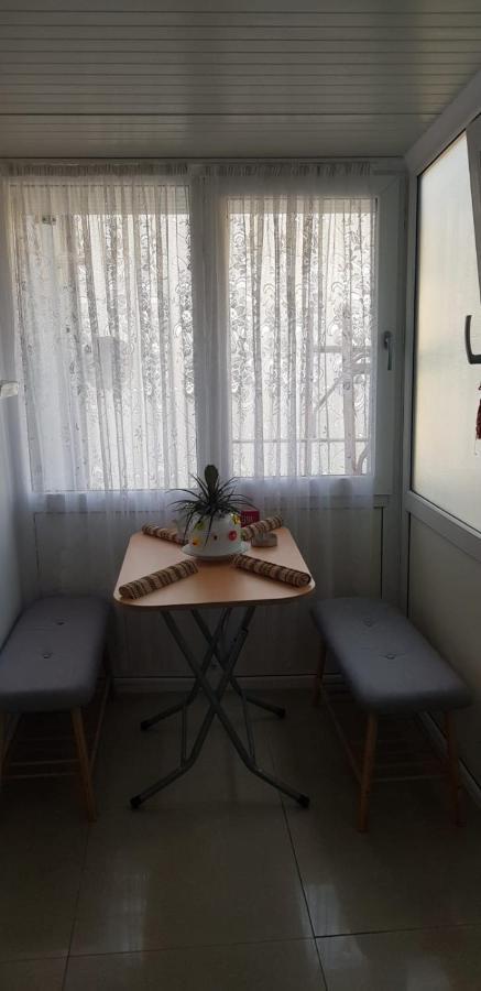 Interbelic Km0 Apartman Konstanca Kültér fotó