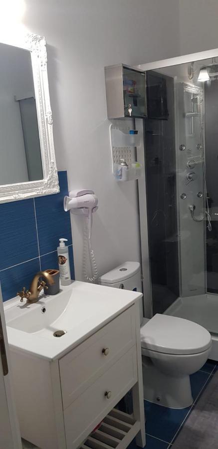 Interbelic Km0 Apartman Konstanca Kültér fotó
