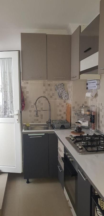Interbelic Km0 Apartman Konstanca Kültér fotó