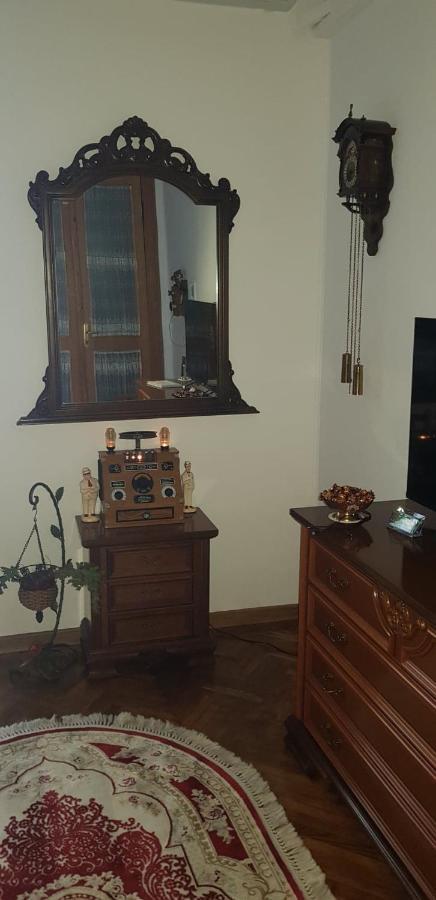 Interbelic Km0 Apartman Konstanca Kültér fotó