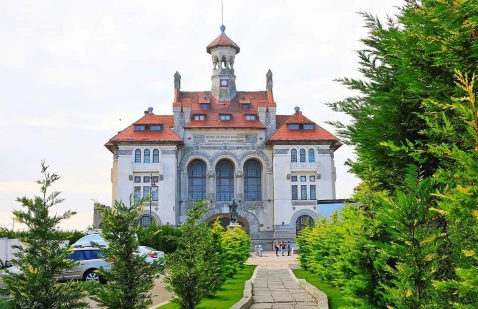 Interbelic Km0 Apartman Konstanca Kültér fotó